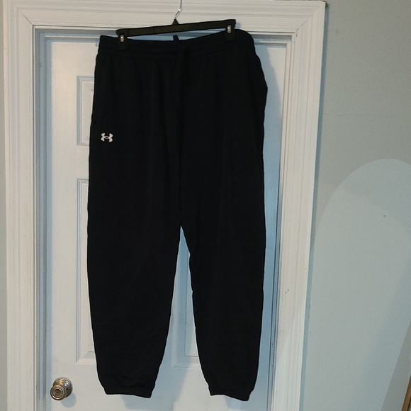 Under Armour Other - Under Armour Men's Black Joggers